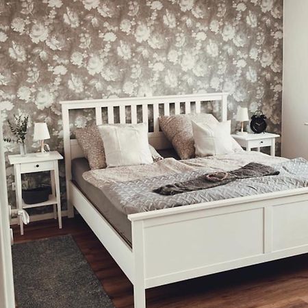 Ferienwohnung Ostfriesenherz Emden Esterno foto