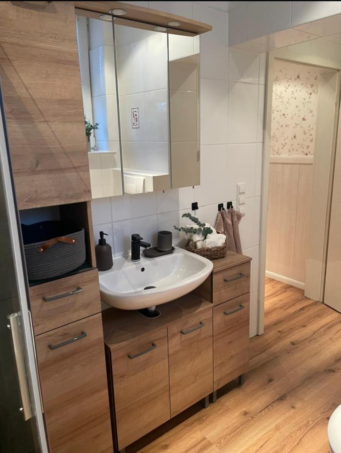 Ferienwohnung Ostfriesenherz Emden Esterno foto