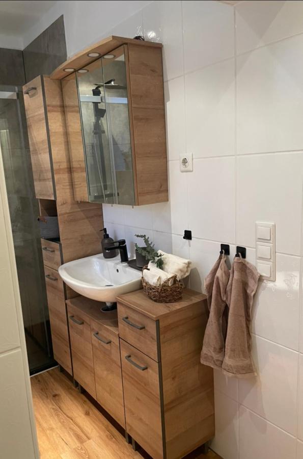 Ferienwohnung Ostfriesenherz Emden Esterno foto
