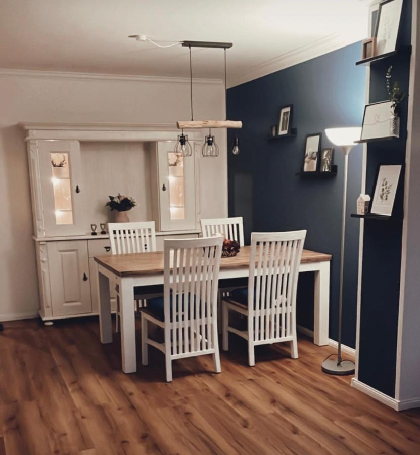 Ferienwohnung Ostfriesenherz Emden Esterno foto